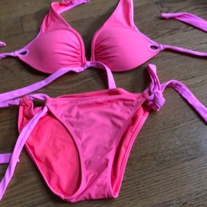 Bathing suit